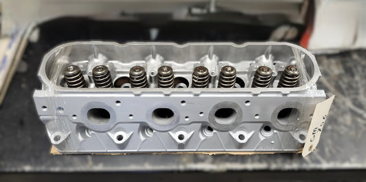 🔴 Tête de moteur(Cylinder Head) / Culasse GM 706  🔴