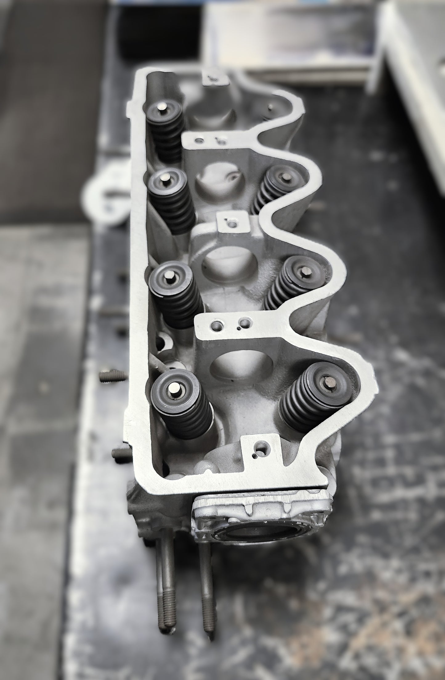 👉 ⚙️🔴 Tête de Moteur (Culasse) en Aluminium pour Nissan – 4 Cylindres, 8 Valves