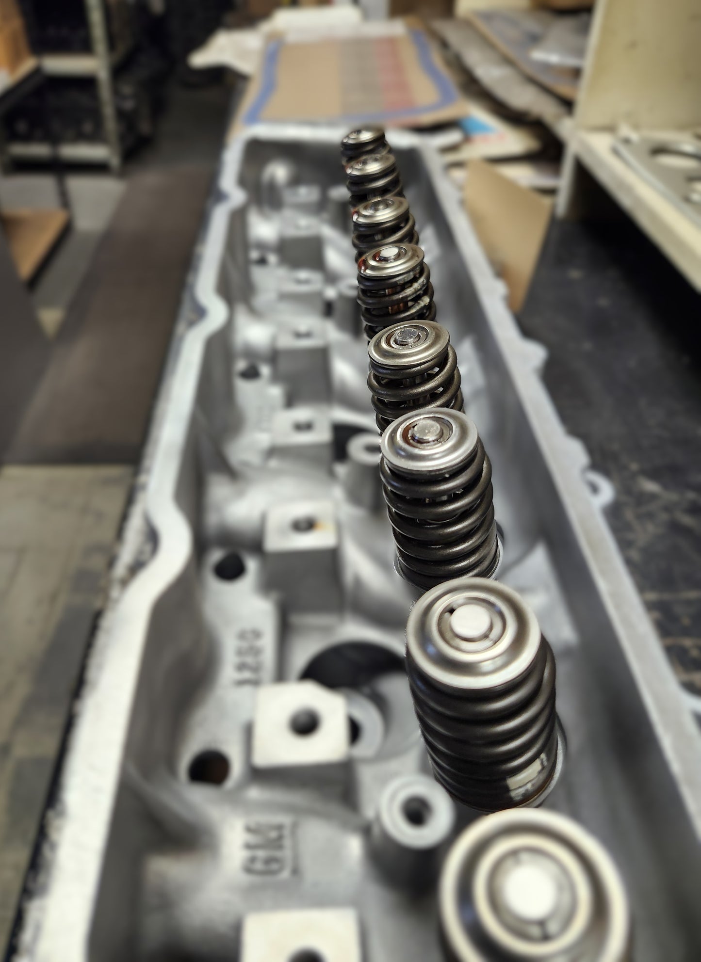 🔴 Tête de moteur(Cylinder Head) / Culasse GM 706  🔴